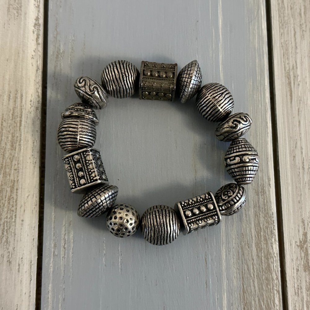 Vintage 80's Funky Chunky Beaded Stretch Bracelet w Antiqued Silver Tone Beads